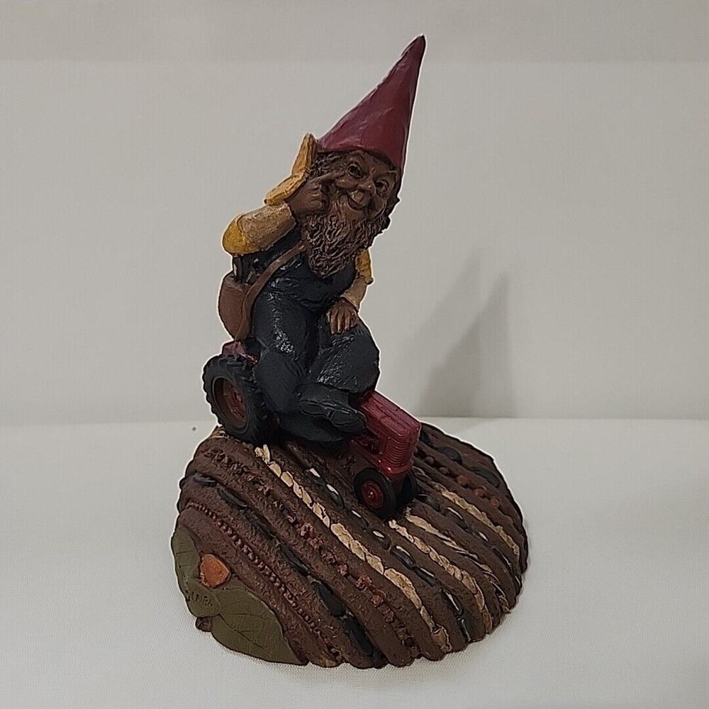 1987 Tom Clark Gnome McDonald E-I-E-I-O‎ 5023 Farmer Earthy Field Plow Butterfly